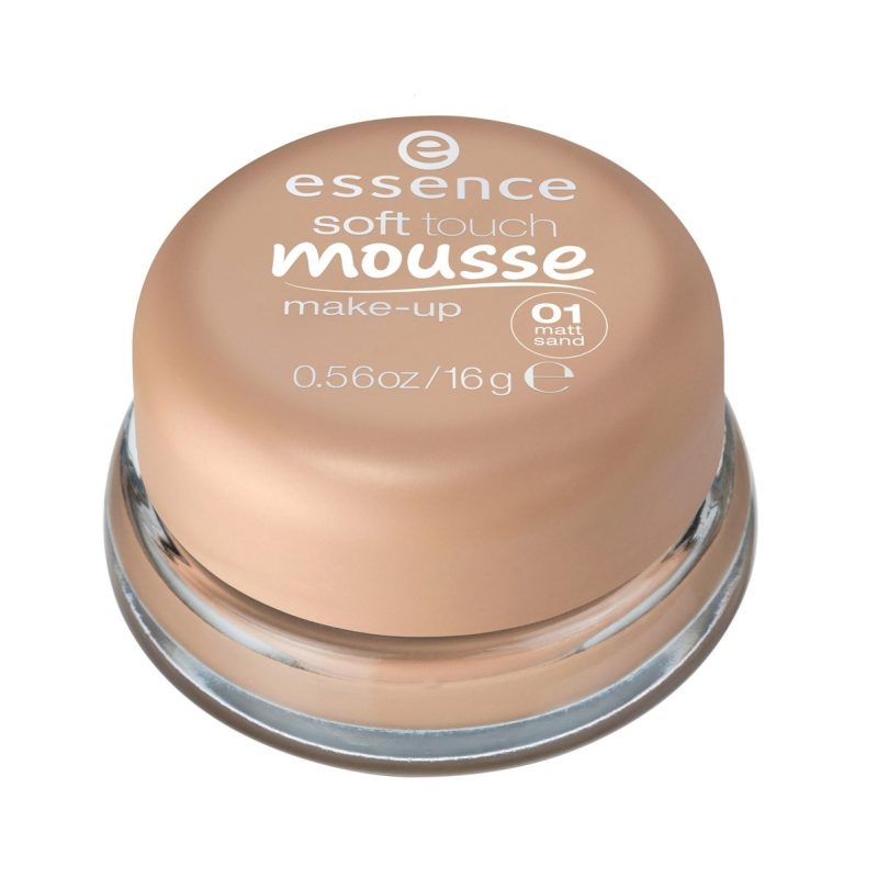 essence fond de teint soft touch mousse 01